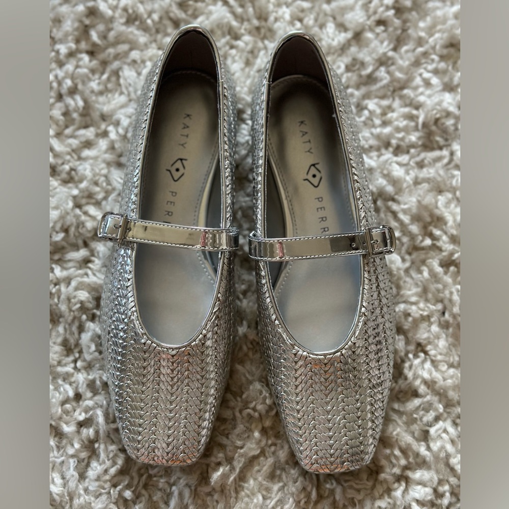 NWOT Katy Perry Evie Woven Mary Jane